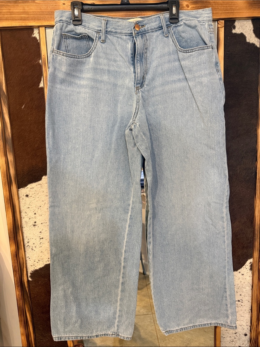 Universal Thread Light Blue Flare Wide Leg Jeans